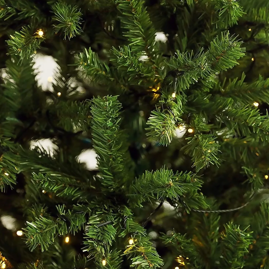Árvore de Natal 1,80m - 350 Galhos - Base de Ferro Premium