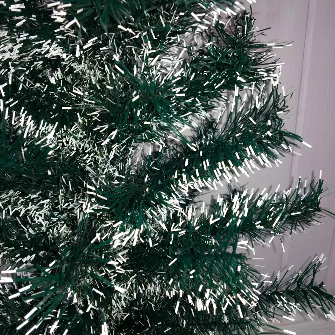 Árvore de Natal Nevada 180cm com 320 Galhos Cheios