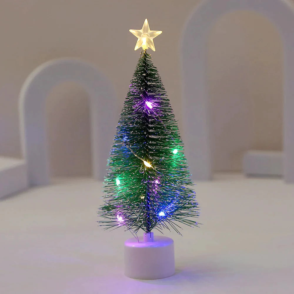 Mini Árvore de Natal com Luz LED Colorida – Decoração Iluminada de Mesa para um Natal Mágico